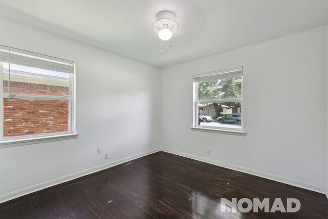 Building Photo - Spacious 4BR House in Duncanville