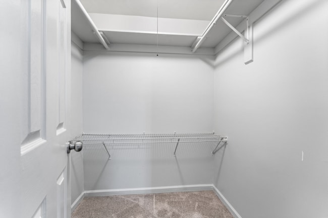 Building Photo - 1824 Bronzegate Blvd