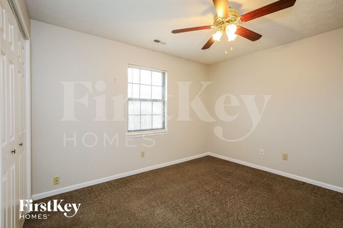 Building Photo - 5009 Harpers Ln