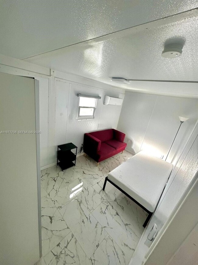 Building Photo - 7110 Hope St