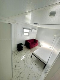 Building Photo - 7110 Hope St