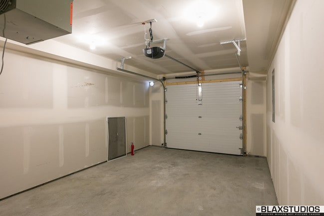 Building Photo - 4727 N Baron St