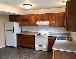 Building Photo - 2213 Namekagon St