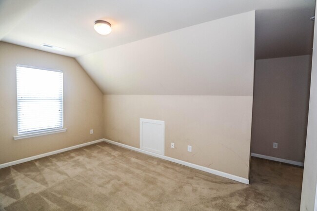 Building Photo - 1357 Highwoods Pass