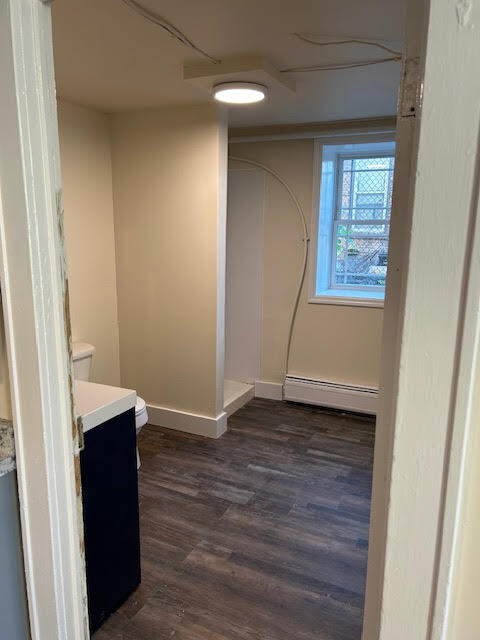 Bathroom - 505 Washington St