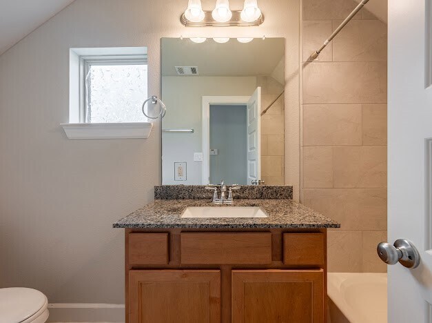 Building Photo - 1903 Kirby Landing Dr