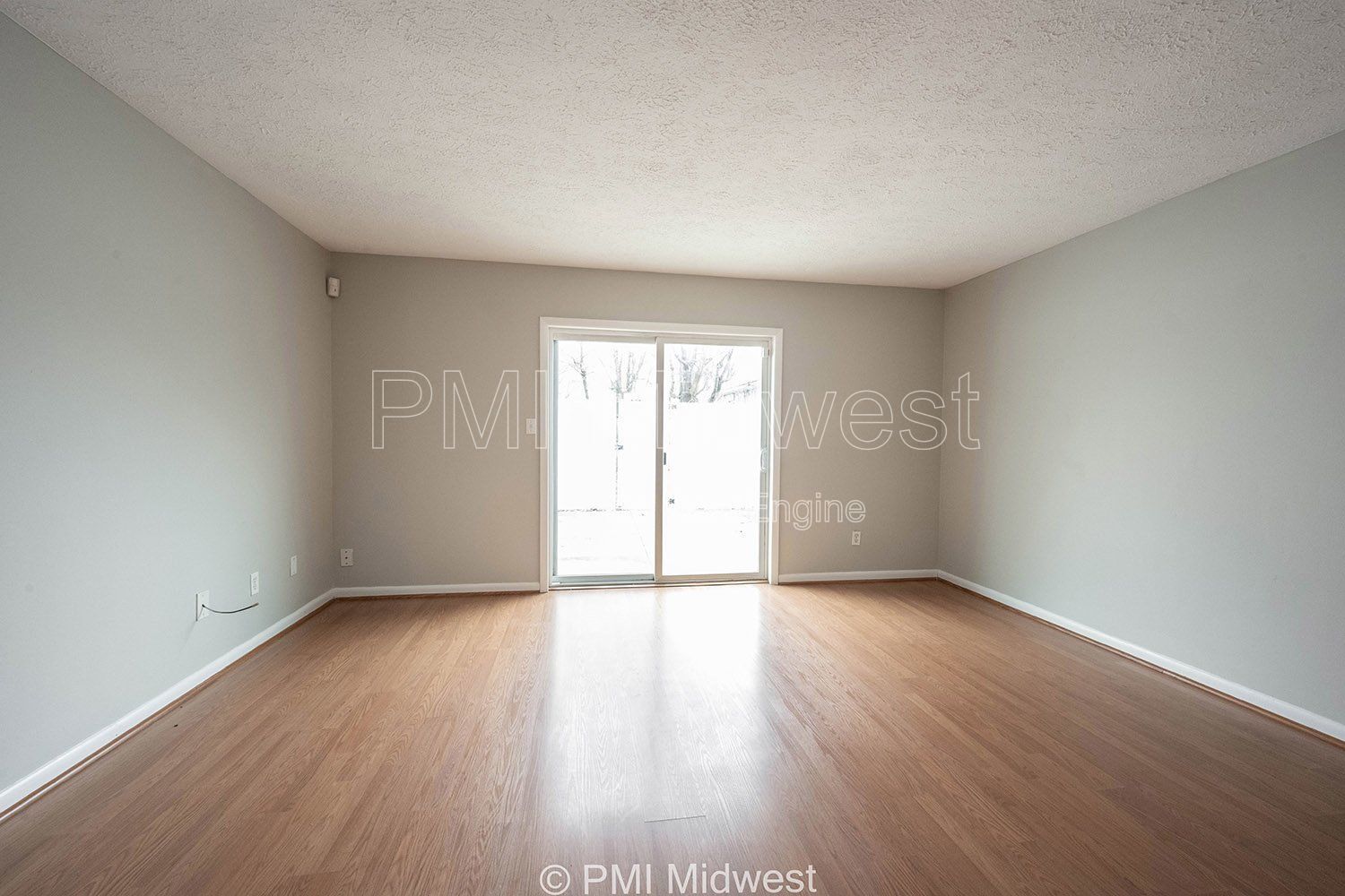 Building Photo - 5611 N Rural St