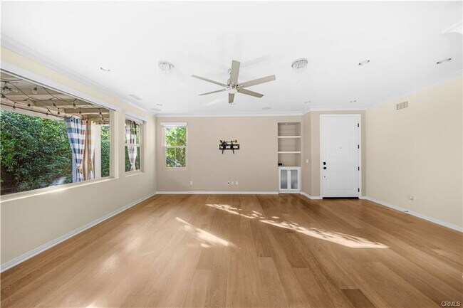 Building Photo - 24 Lacebark