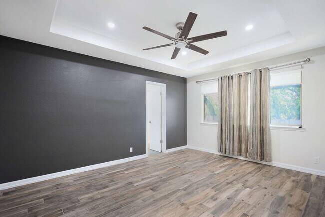 Building Photo - Updated 3 Bed / 2 Bath One-Story Home in San Antonio – Glen Wood Subdivision