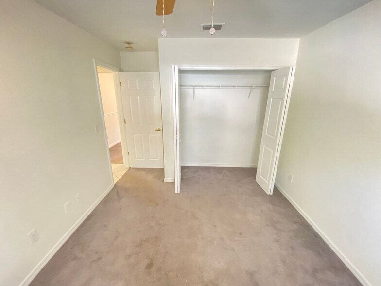 Building Photo - Wonderful 3/2 Home in the Arbor Club Community!