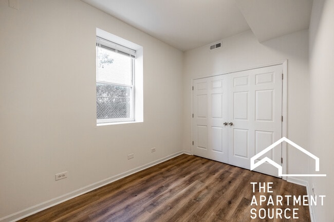 Building Photo - 2112 N Campbell Ave