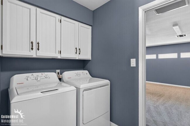 Building Photo - Beautifully Updated 4Bdm 2Ba Home with Den in Chandler!