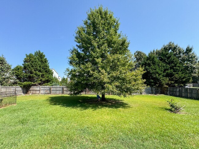 Building Photo - 51 Jubilee Ct