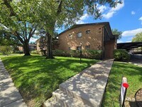 Building Photo - 8818 Ilona Ln