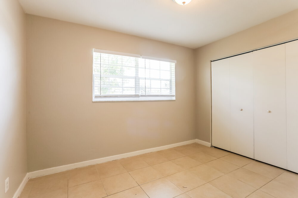 Building Photo - 1107 NW 15th Ct