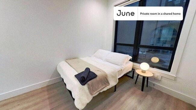 Building Photo - 2147 P St NW