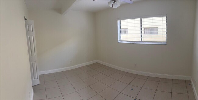 Building Photo - 1125 S Flagler Ave