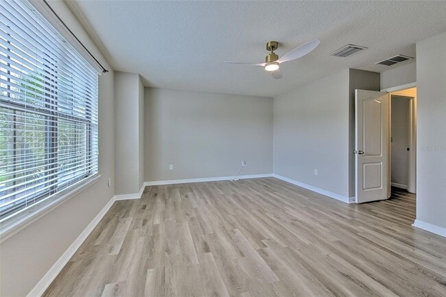 Building Photo - 5116 Bay Isle Cir