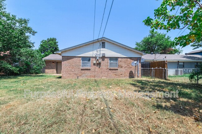 Building Photo - 1324 SW 61st Terrace