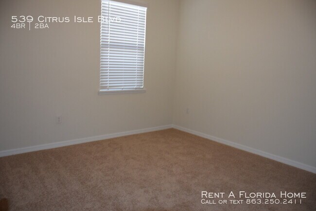 Building Photo - 539 Citrus Isle Blvd