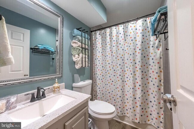 Building Photo - 3961 Stirrup Ct