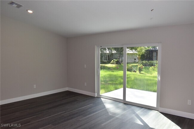 Building Photo - 5572 Carso Terrace