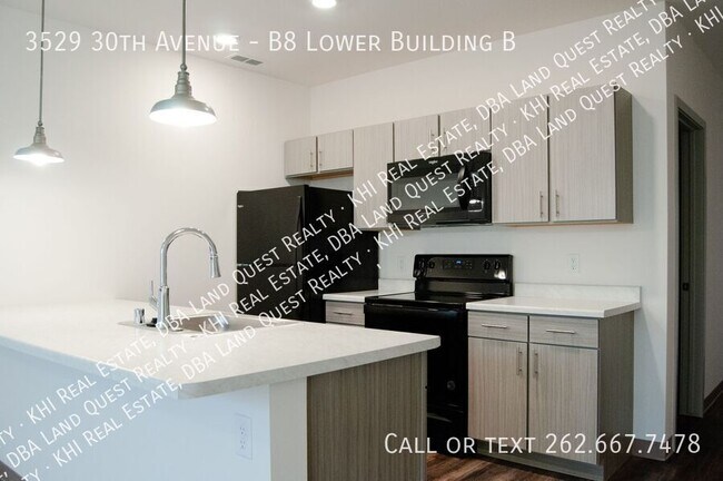 Building Photo - 3529 30th Ave