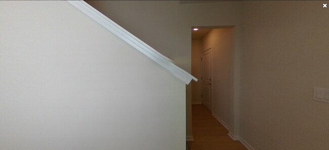 Building Photo - 2151 Charming Ave