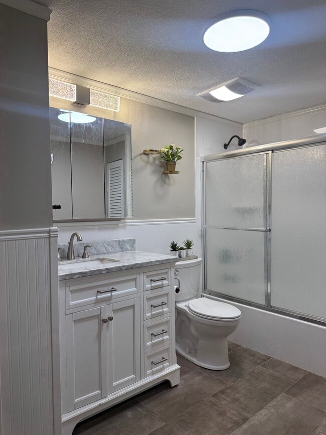 Building Photo - 153 Milk St