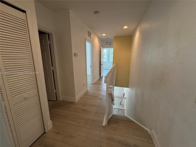 Building Photo - 15567 SW 40th St