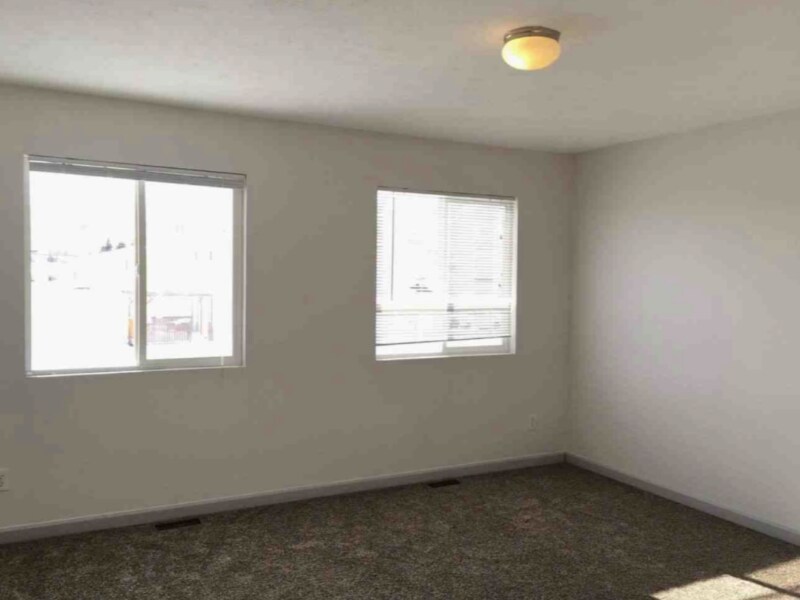 Building Photo - 717 Rampart Dr