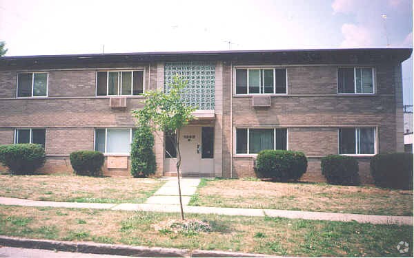 Building Photo - 1342-1346 W 114th St