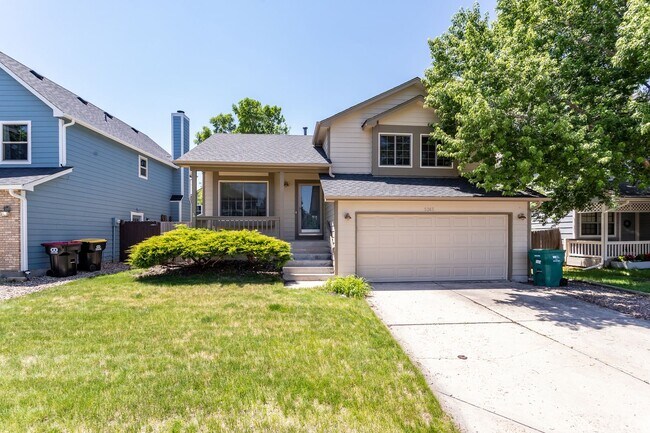 Building Photo - Charming 4-Bedroom Retreat with Modern Upd...