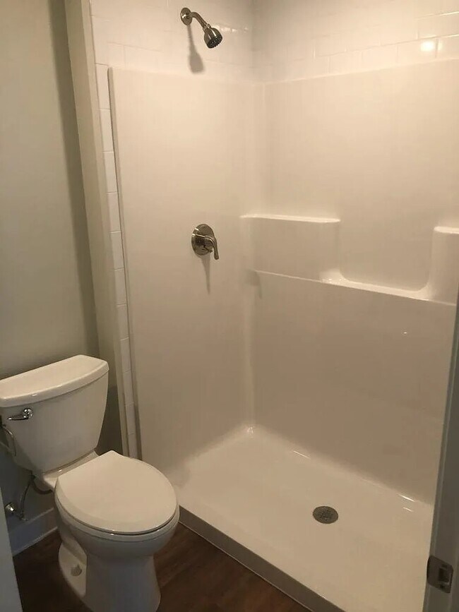 Building Photo - 37 Kingstown Way