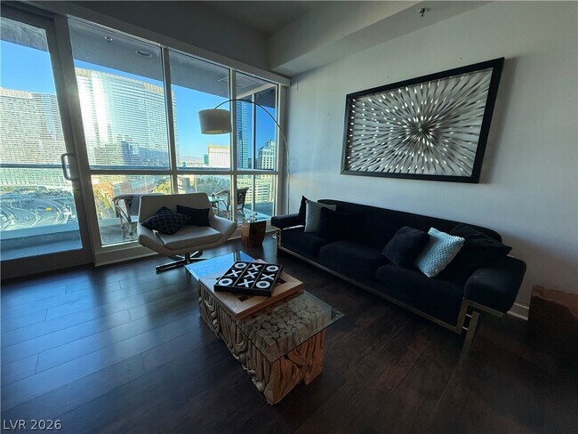 Building Photo - 4525 Dean Martin Dr