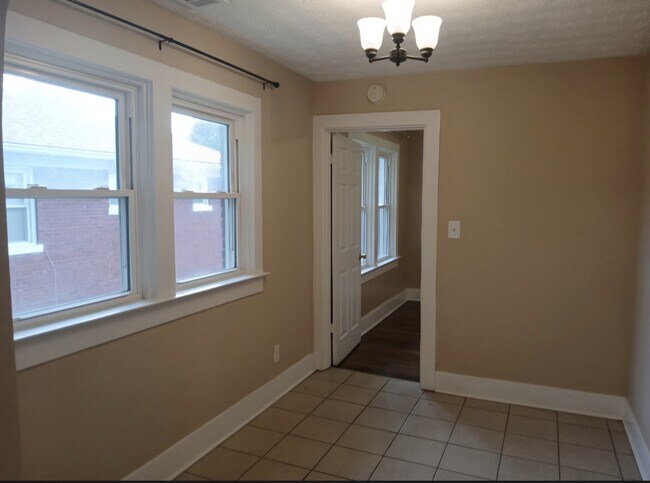 Building Photo - 103 N 38th St