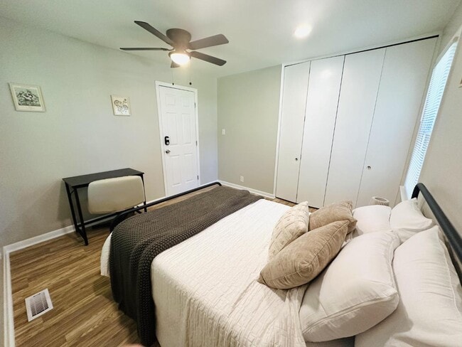 Building Photo - 3316 Arrowwood Dr