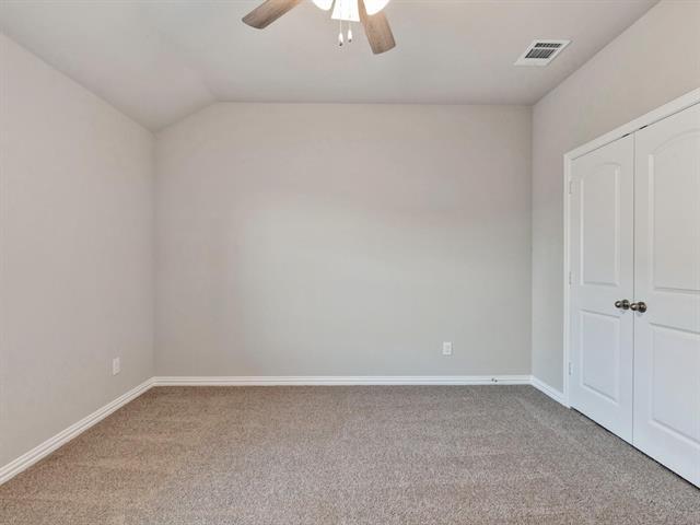 Building Photo - 2106 Sandpiper Wy