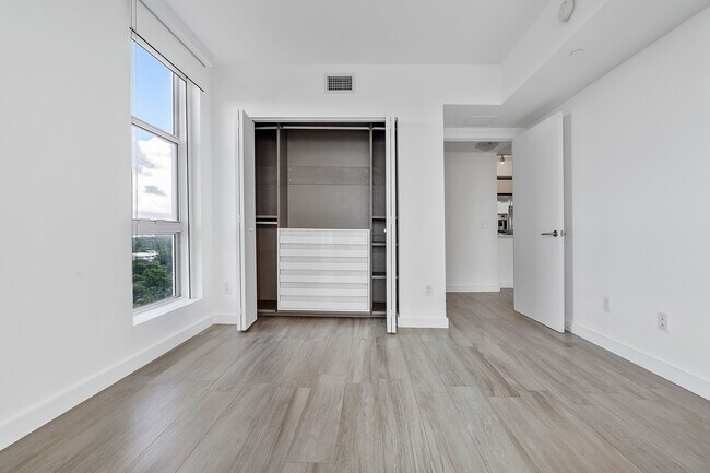 Building Photo - 4250 Biscayne Blvd