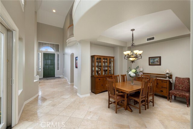 Building Photo - 10 Spring Grove