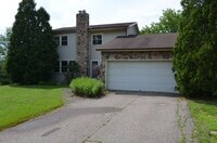 Building Photo - 7 Rivendell Dr