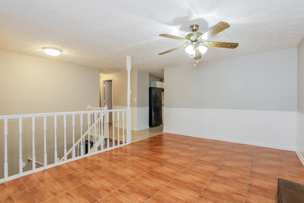 Building Photo - 725 Sunfield Dr NW