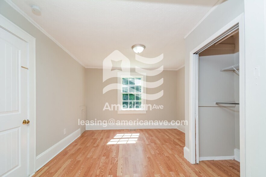 Building Photo - 1117 Berkshire Rd