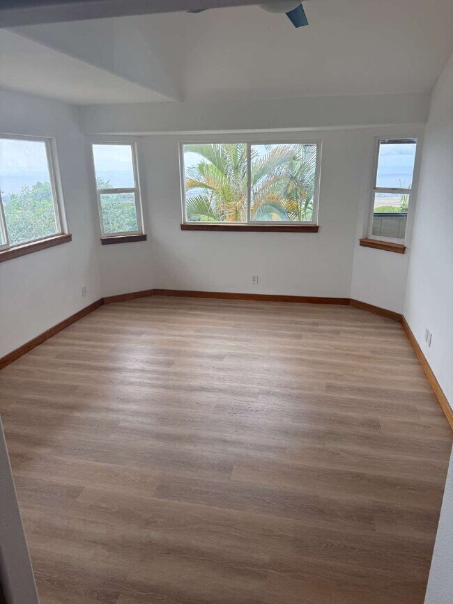 Building Photo - Available Now!  3bd/2ba Home For Rent in K...