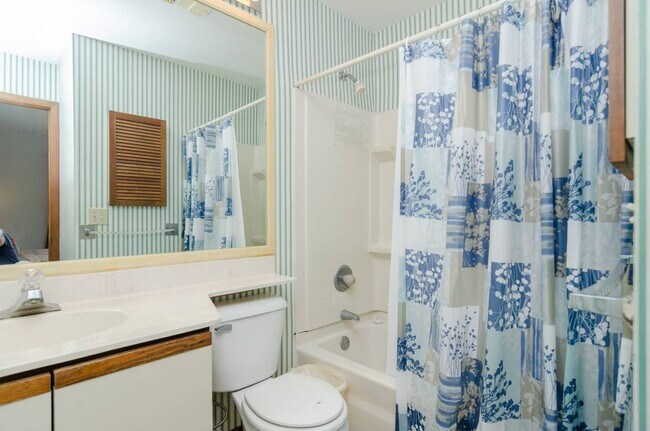 Building Photo - 1705 Sand Dollar Ct