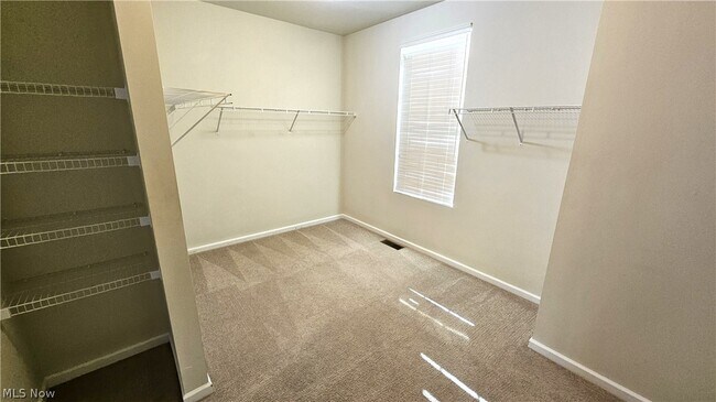 Building Photo - 7226 Dursley Ct