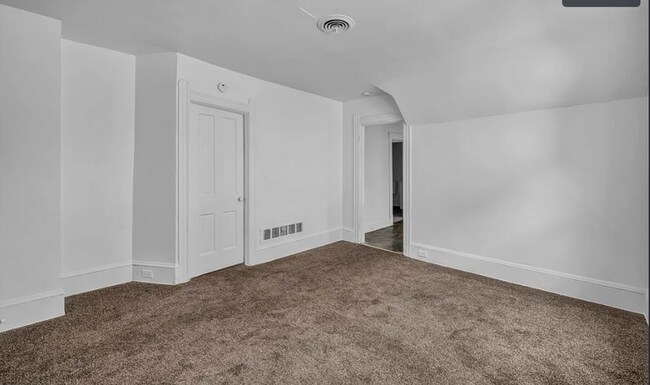Building Photo - 3134 W 88th St