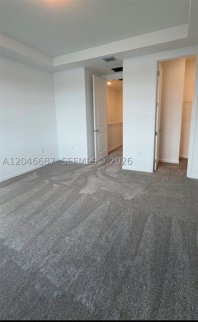 Building Photo - 4286 Efendi