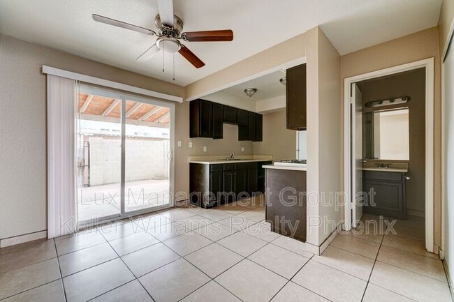 Primary Photo - 3840 N 43rd Ave