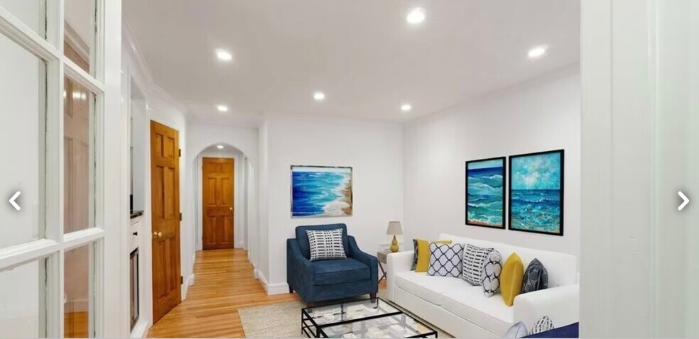 Building Photo - 55A Garden St